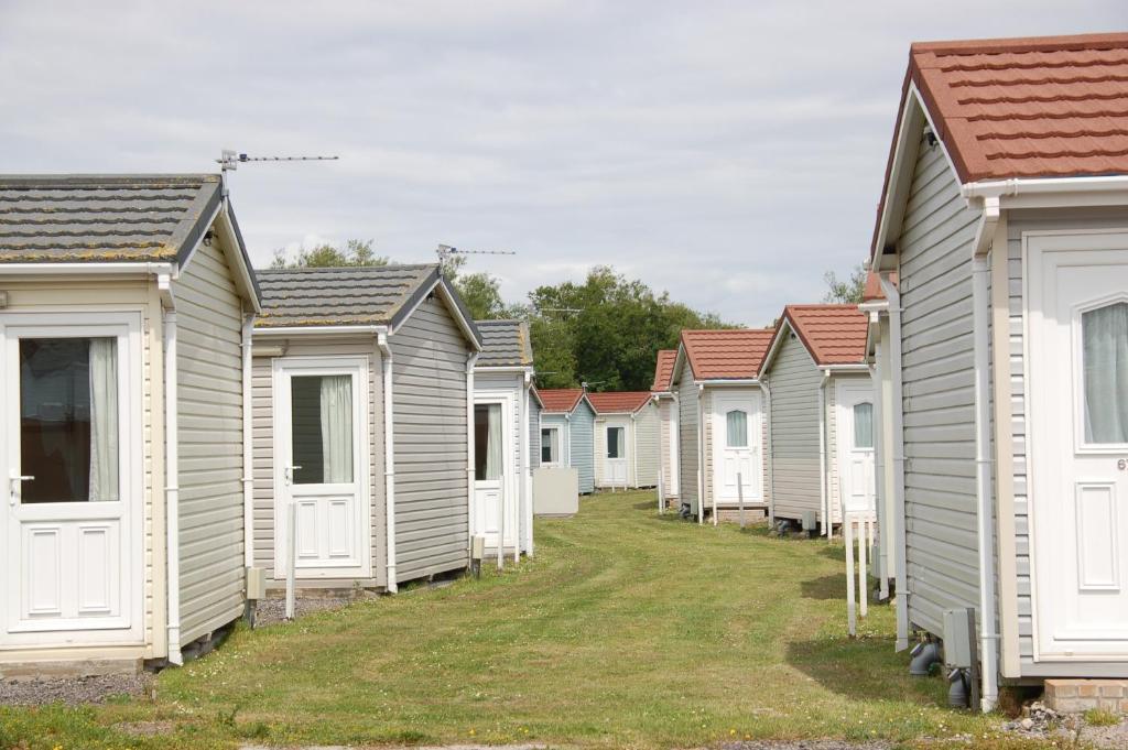 Warrens Village Motel And Self Catering Кливдон Номер фото